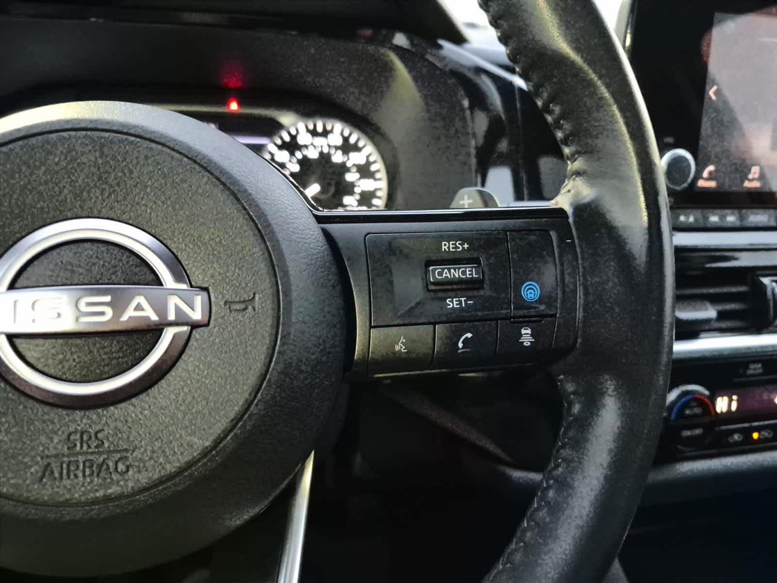 2022 Nissan Pathfinder SV 2WD