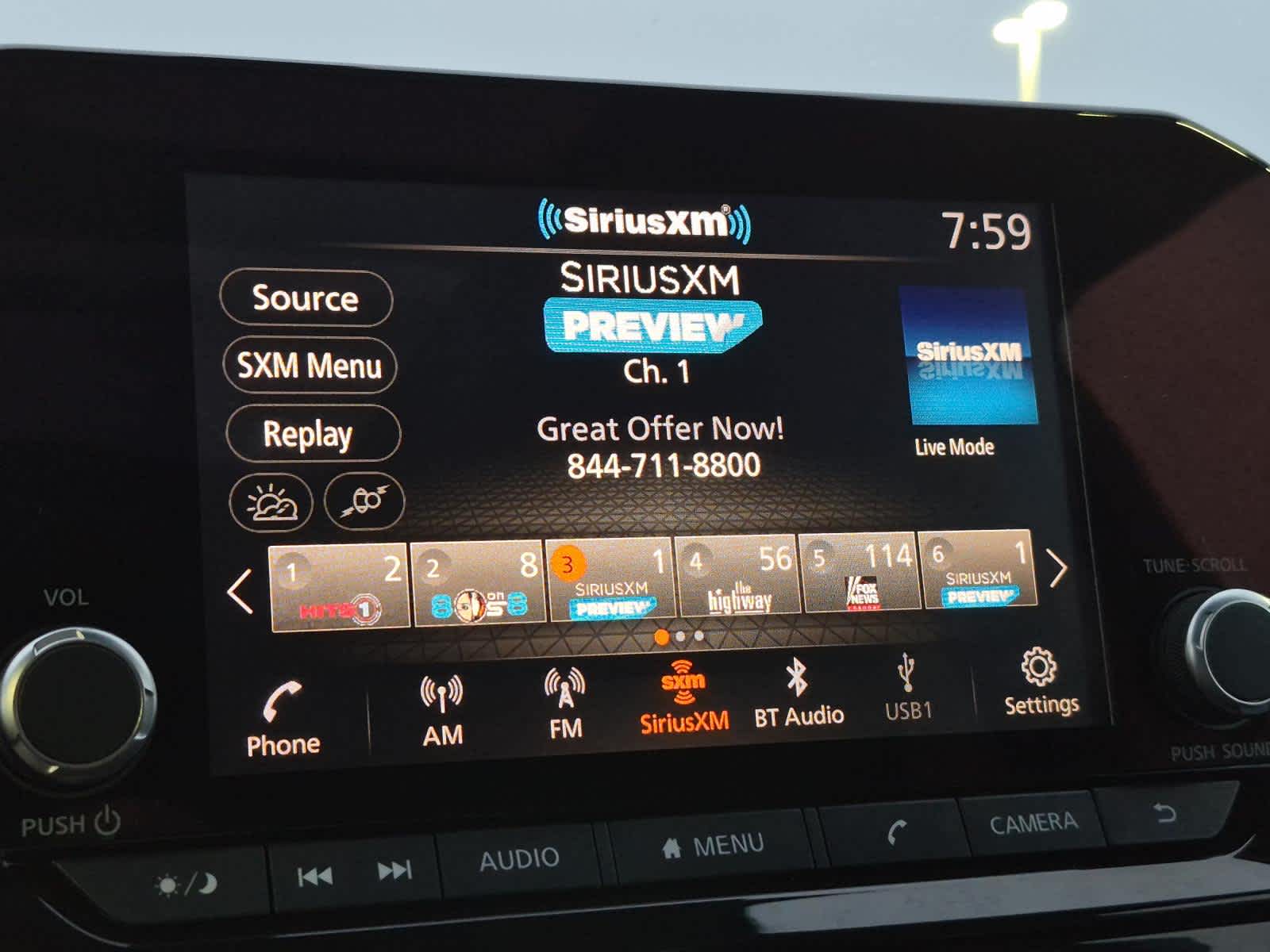 2022 Nissan Pathfinder SV 2WD