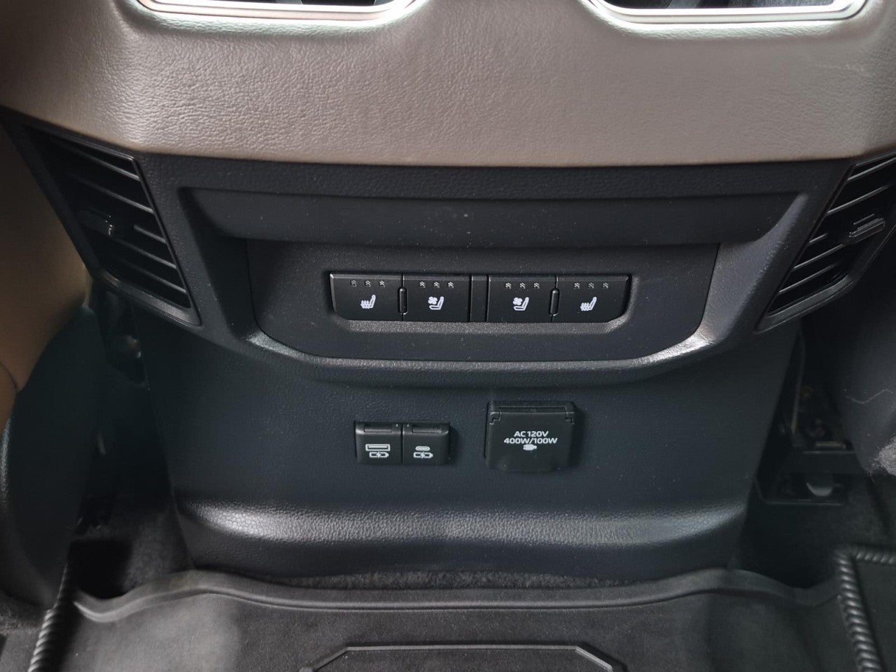 2022 Toyota Tundra 1794 Edition - Photo 15