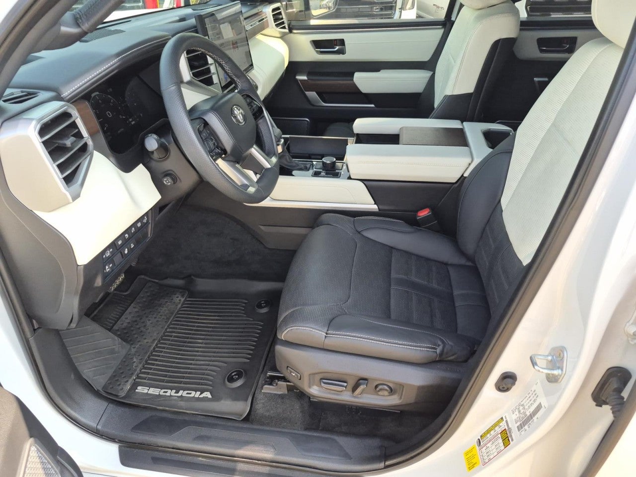 2024 Toyota Sequoia Capstone