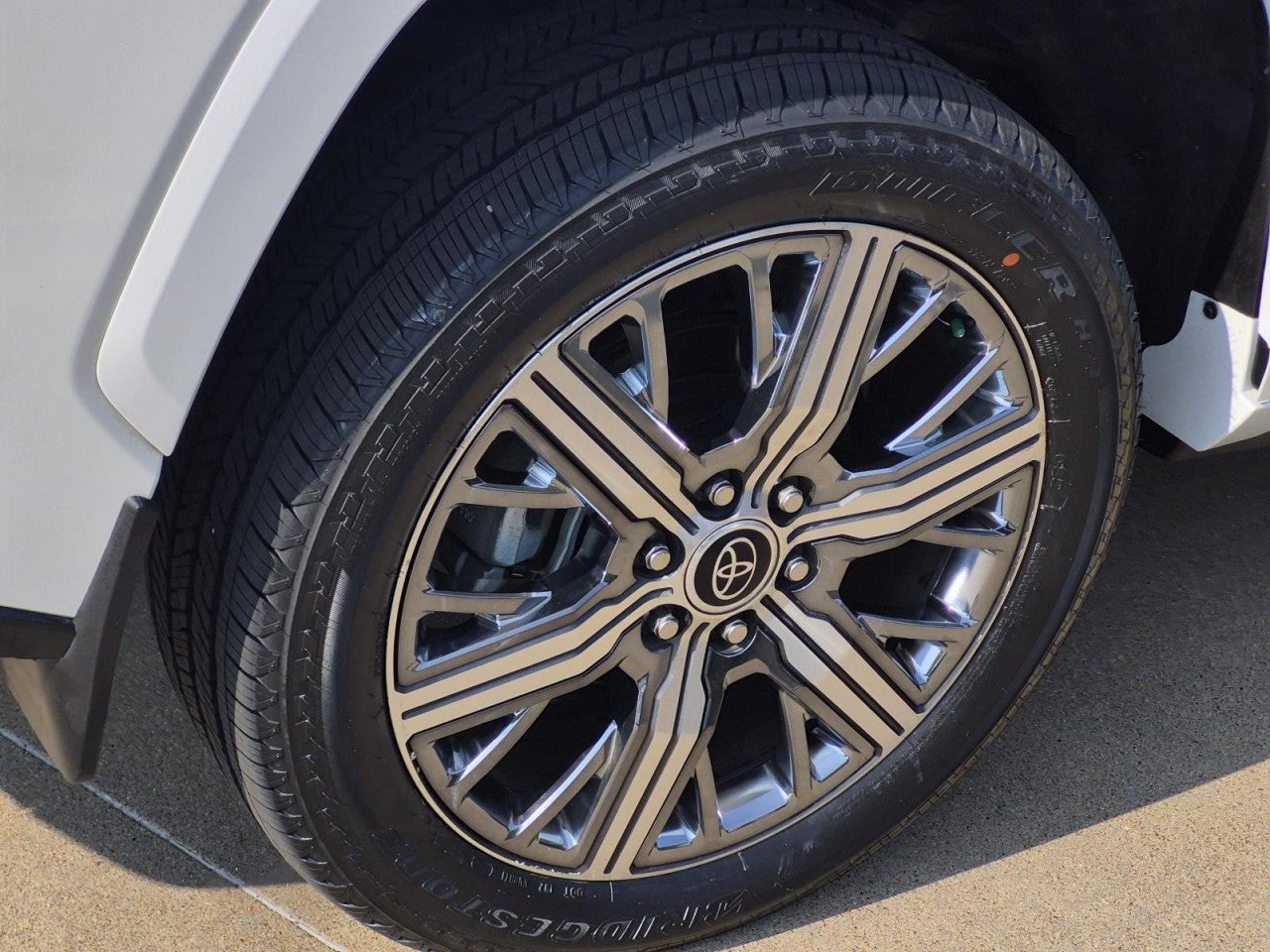 2024 Toyota Sequoia Capstone
