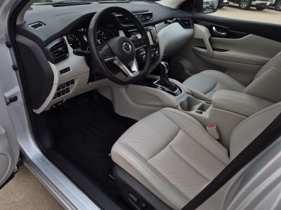 2022 Nissan Rogue Sport SL FWD Xtronic CVT