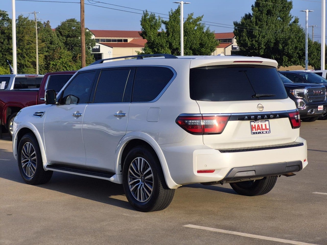 2023 Nissan Armada SL 2WD