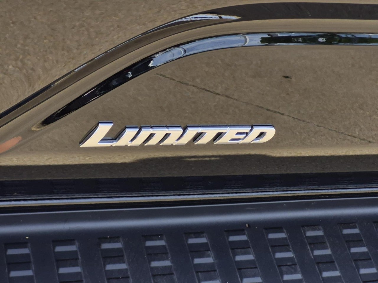2025 Toyota 4Runner Hybrid Limited