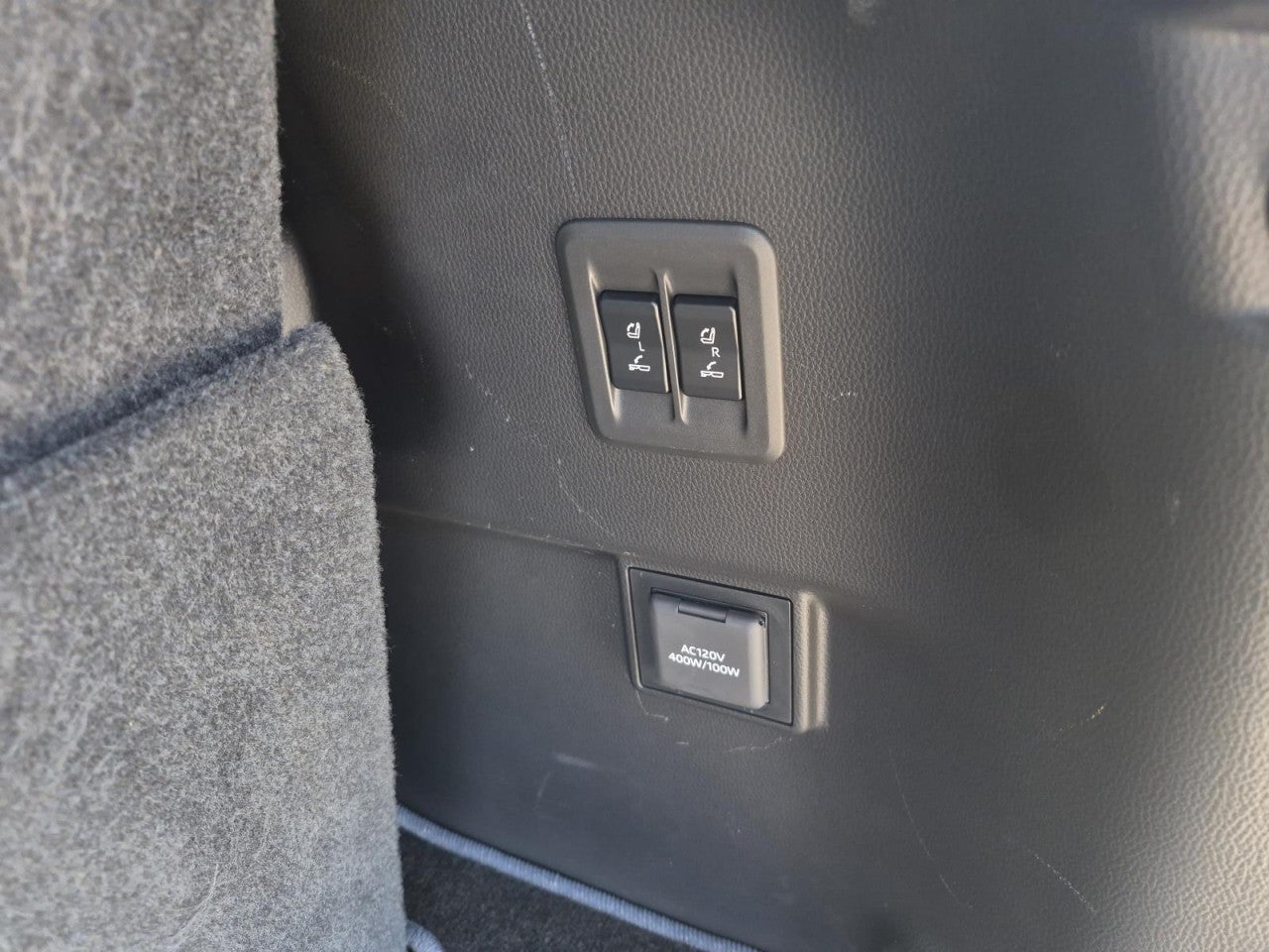 2024 Lexus GX Luxury - Photo 11