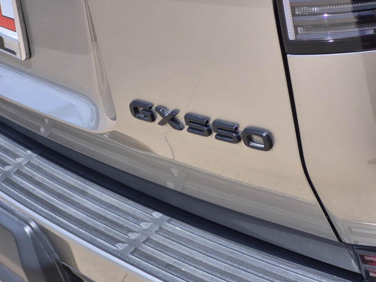 2024 Lexus GX Luxury - Photo 8