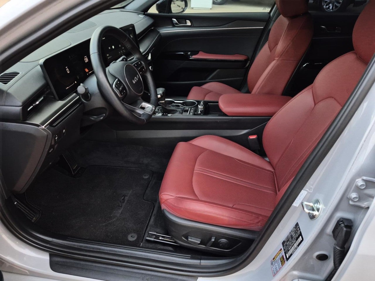 2026 Kia K5 GT-Line - Photo 10