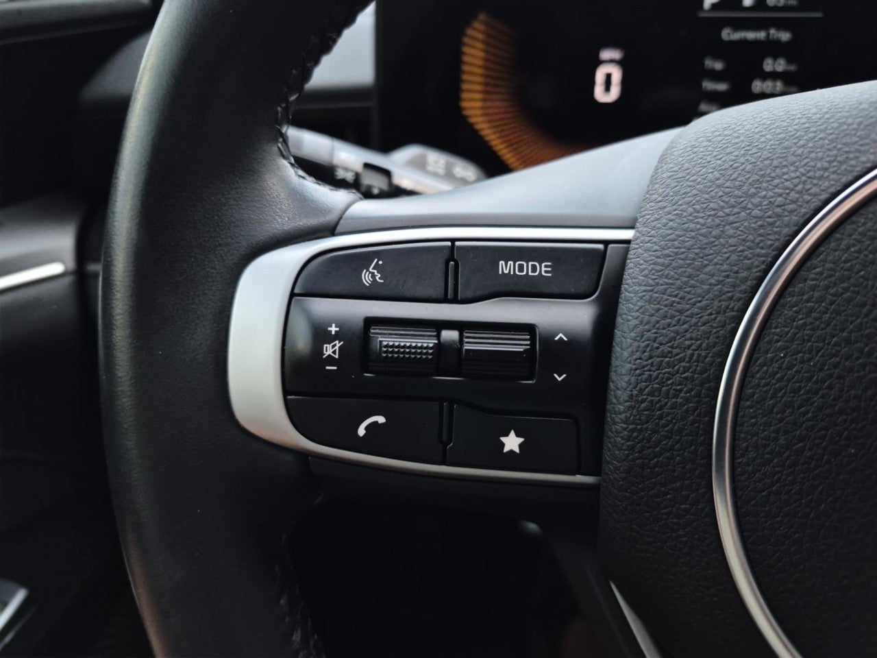 2026 Kia K5 GT-Line - Photo 16