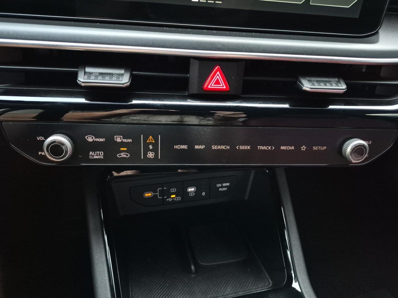 2026 Kia K5 GT-Line - Photo 25