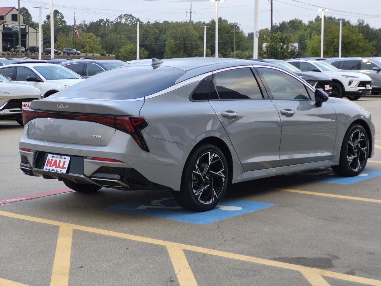 2026 Kia K5 GT-Line - Photo 6