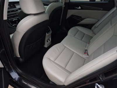 2020 Kia Cadenza Technology