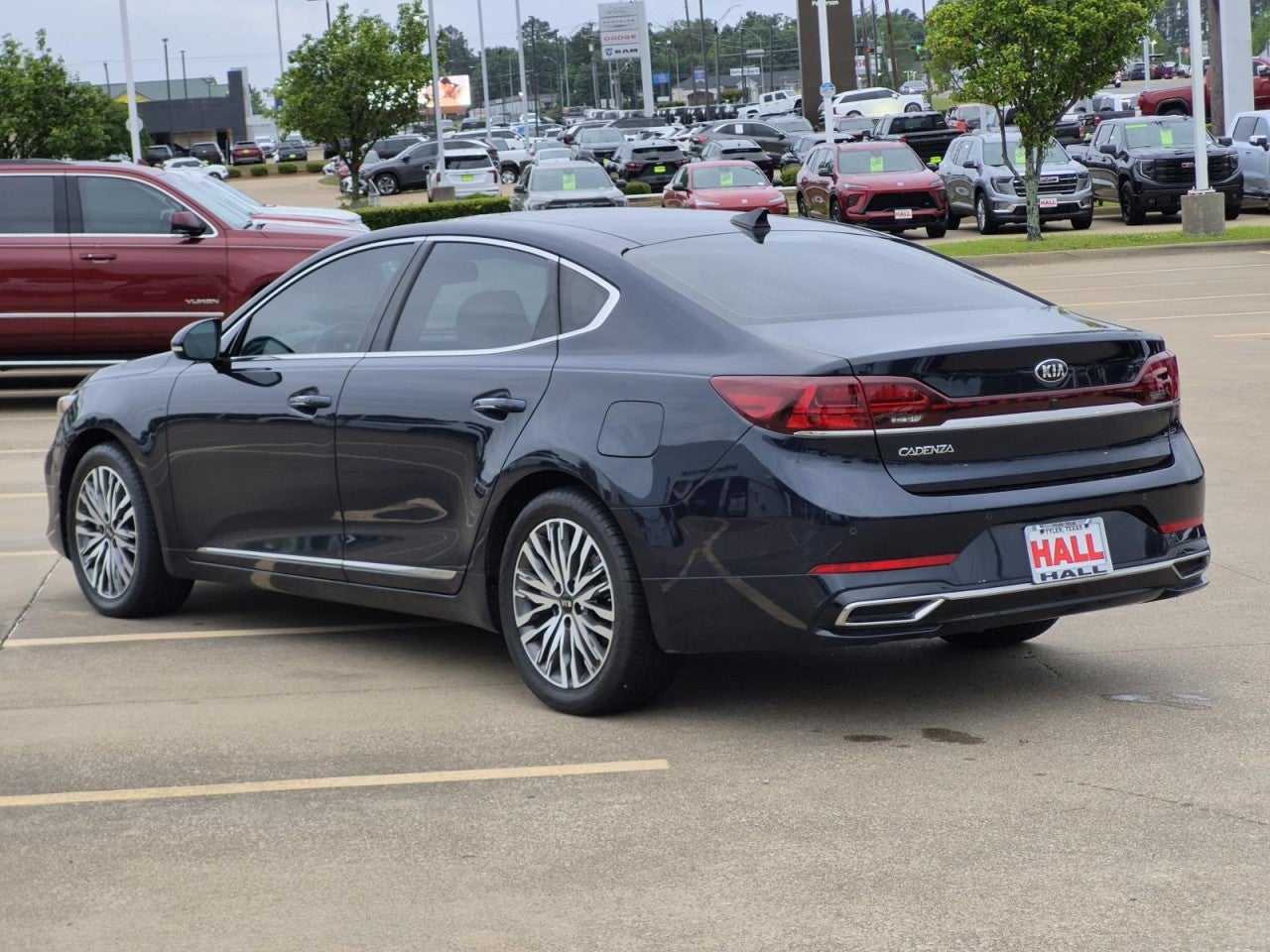 2020 Kia Cadenza Technology