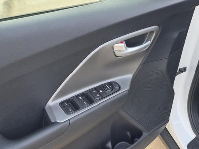 2021 Kia Niro LX