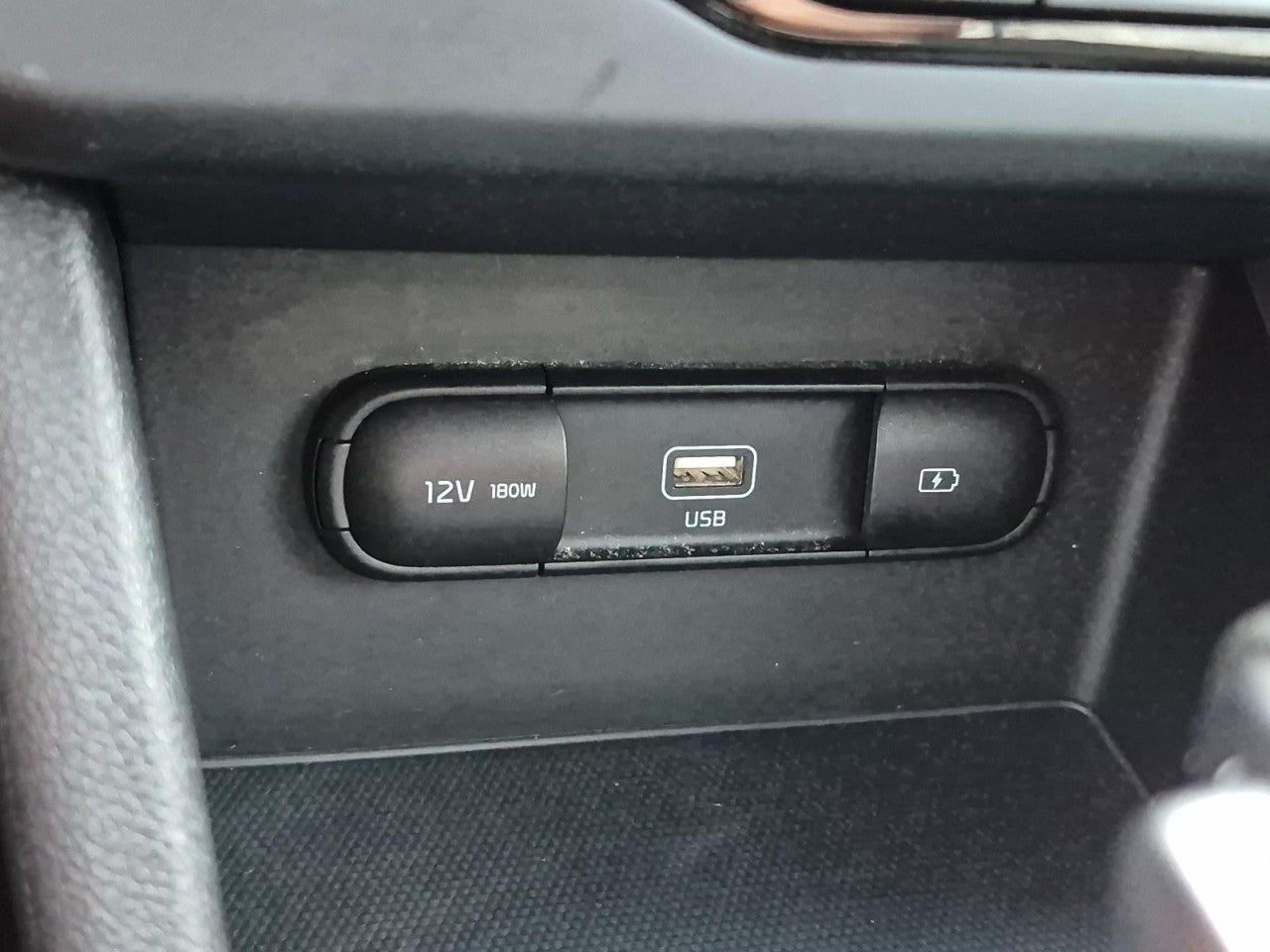 2021 Kia Niro LX
