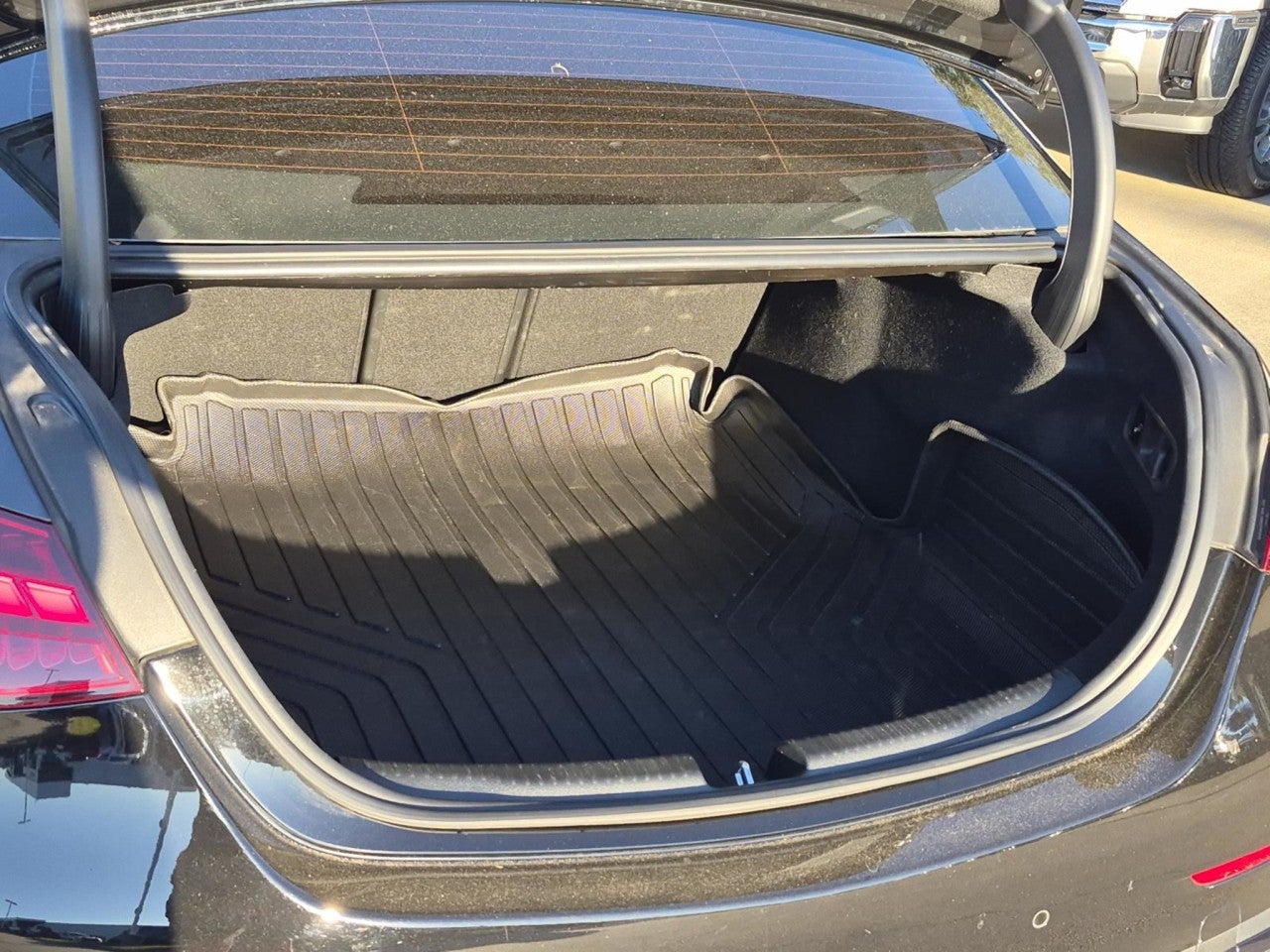 2023 Mercedes-Benz C 300 Sedan