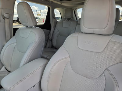 2022 Jeep Cherokee Latitude Lux FWD