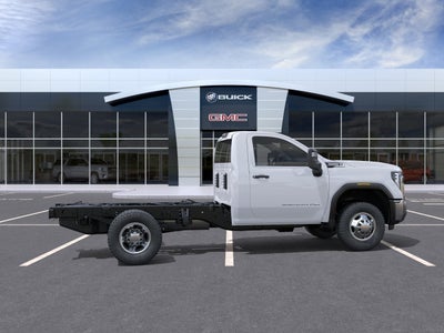 2026 GMC Sierra 3500 HD Chassis Cab Pro