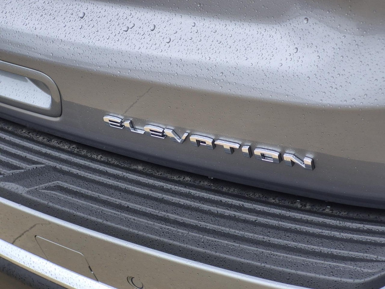 2026 GMC Yukon Elevation