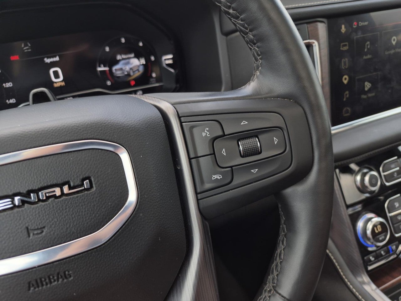 2024 GMC Yukon Denali Ultimate