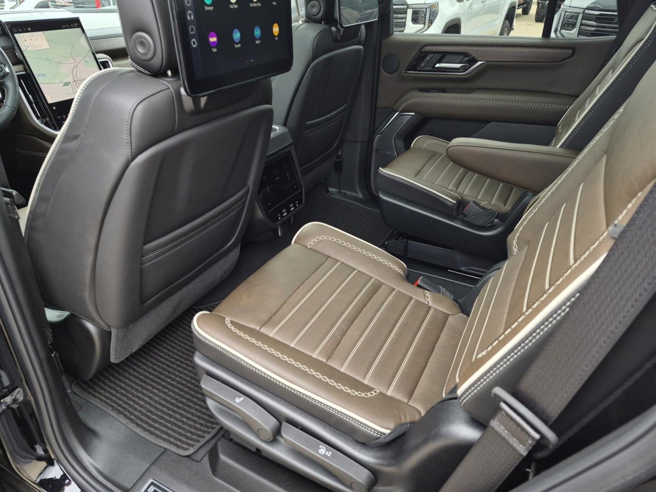 2025 GMC Yukon Denali Ultimate