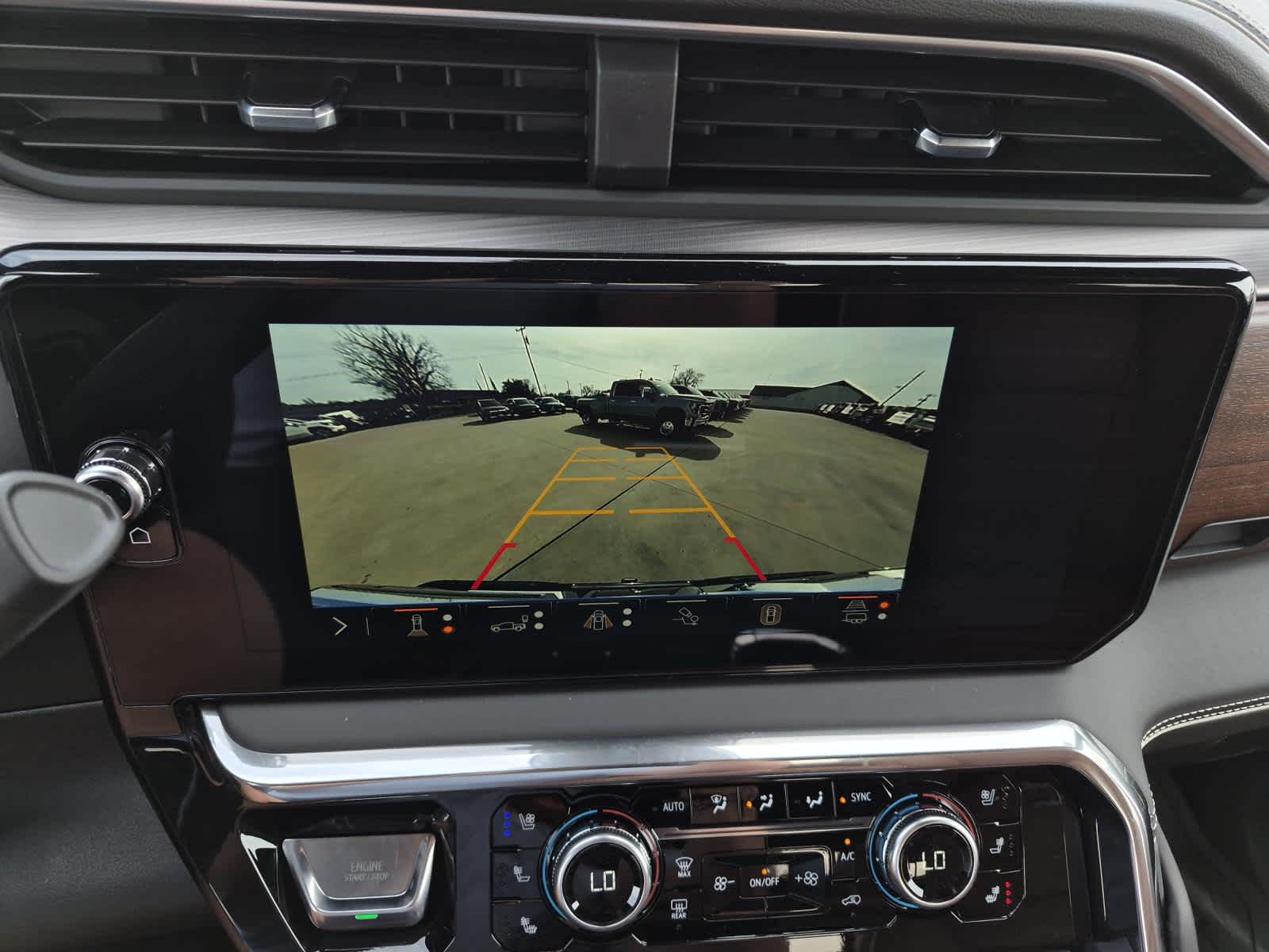 2026 GMC Sierra 3500 HD Denali Ultimate DRW