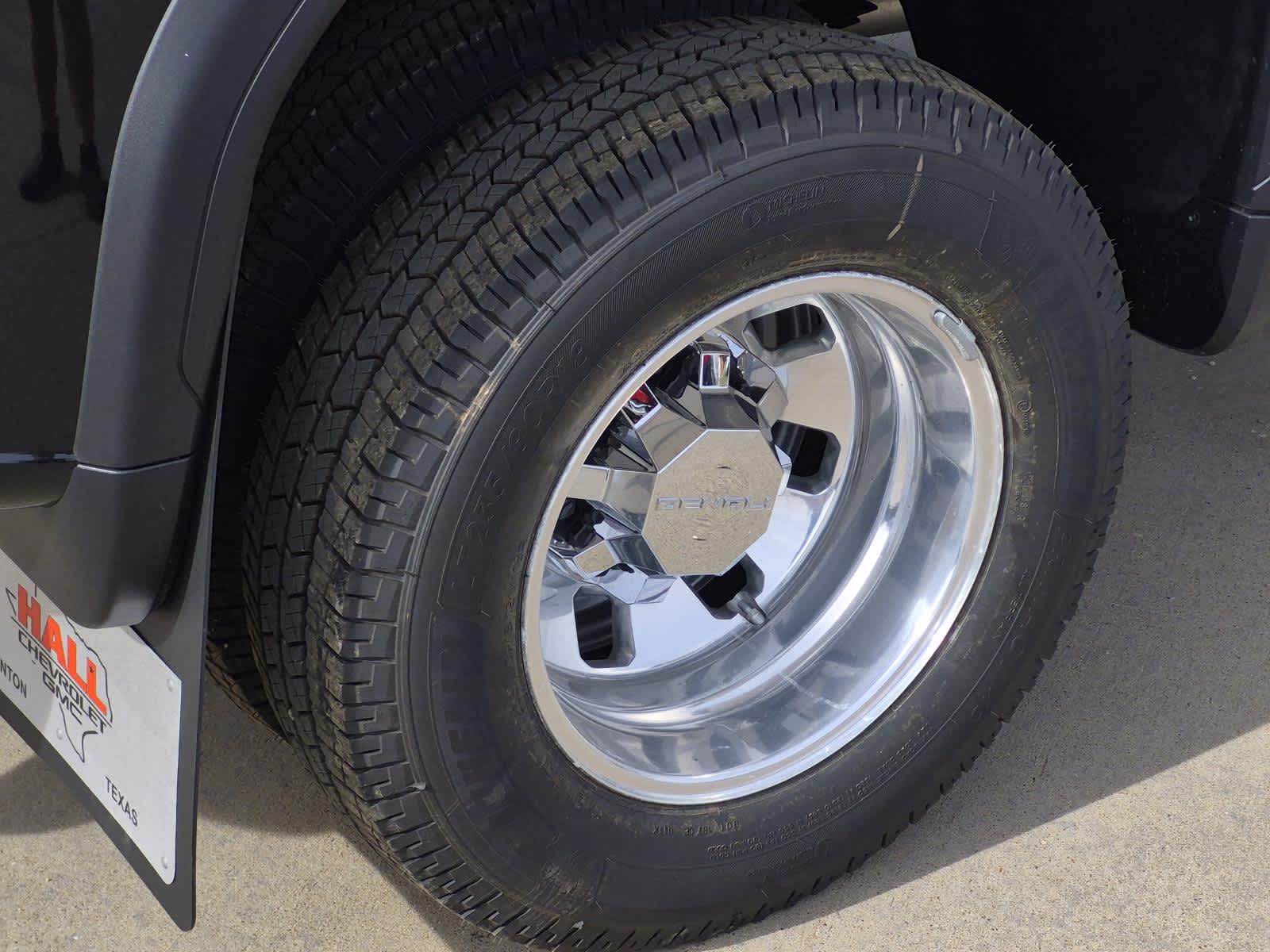 2026 GMC Sierra 3500 HD Denali Ultimate DRW