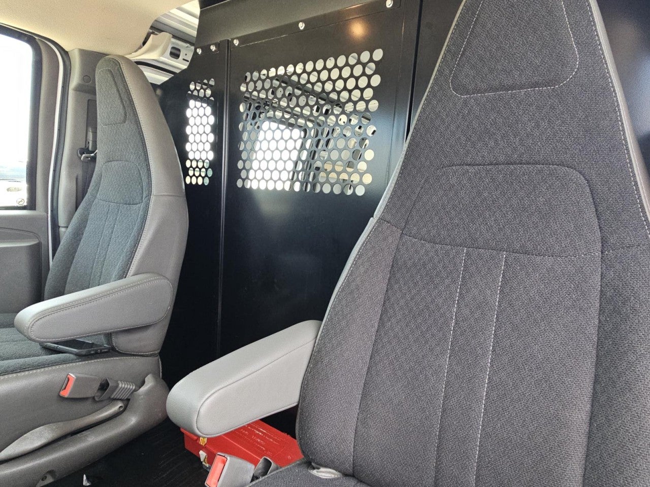 2024 GMC Savana Cargo 2500 Work Van