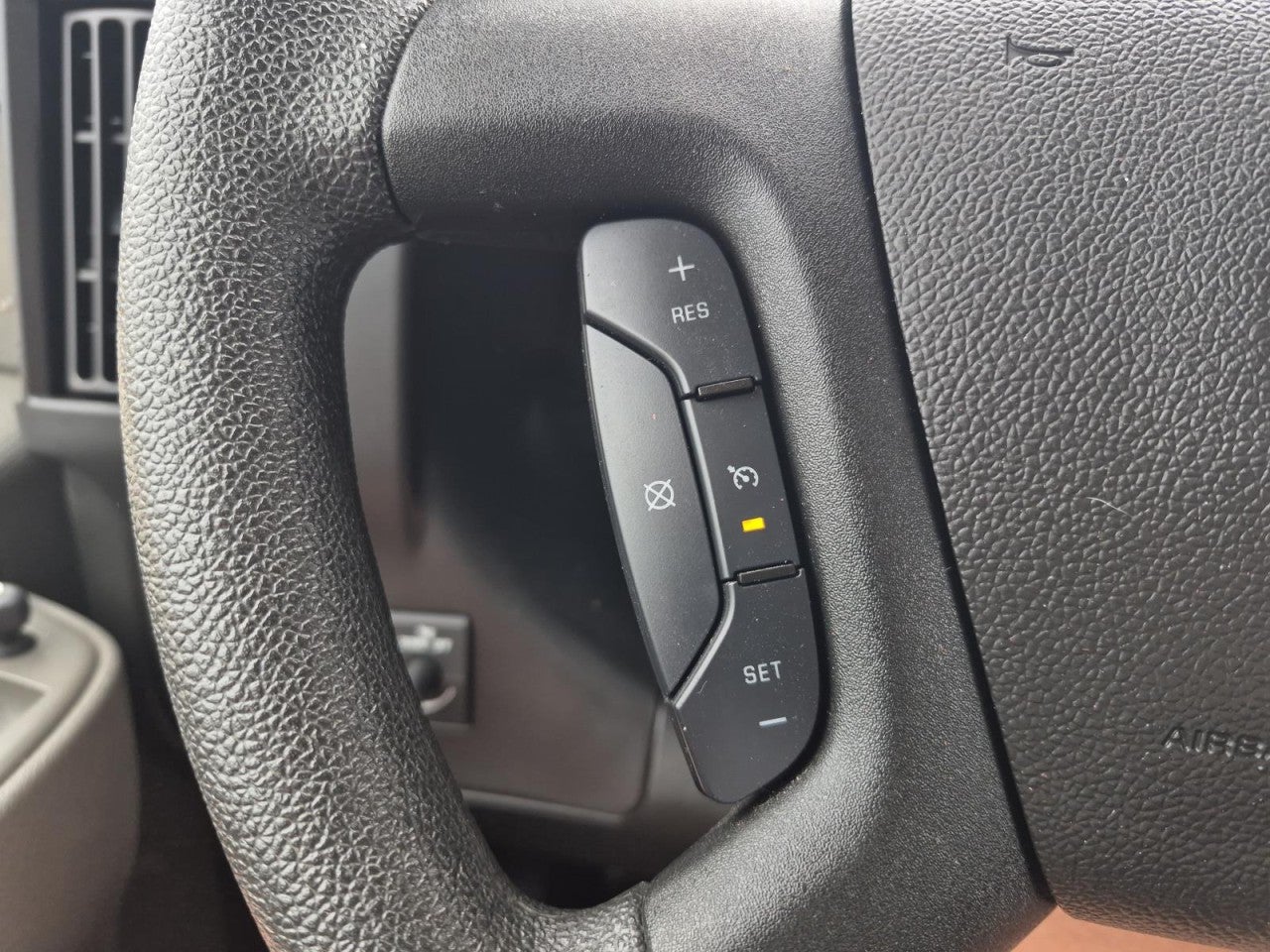 2024 GMC Savana Cargo 2500 Work Van