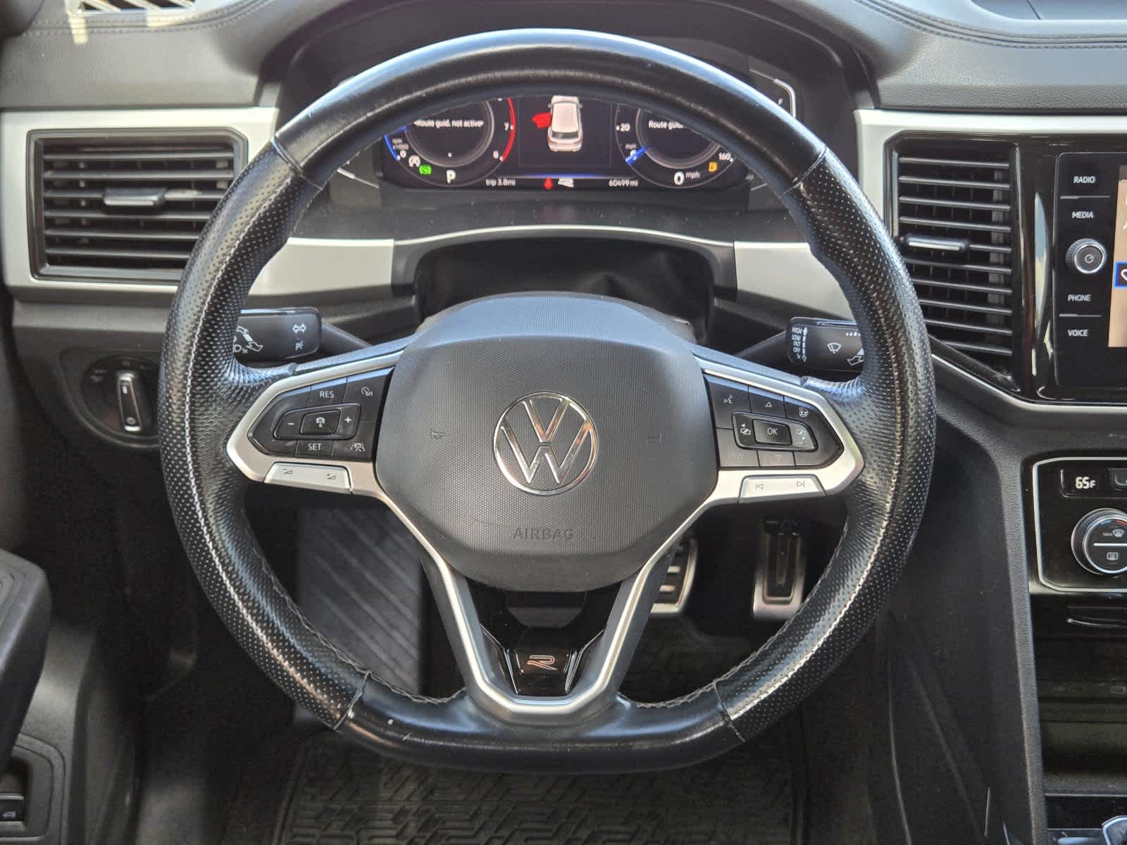 2023 Volkswagen Atlas Cross Sport 2.0T SEL R-Line Black