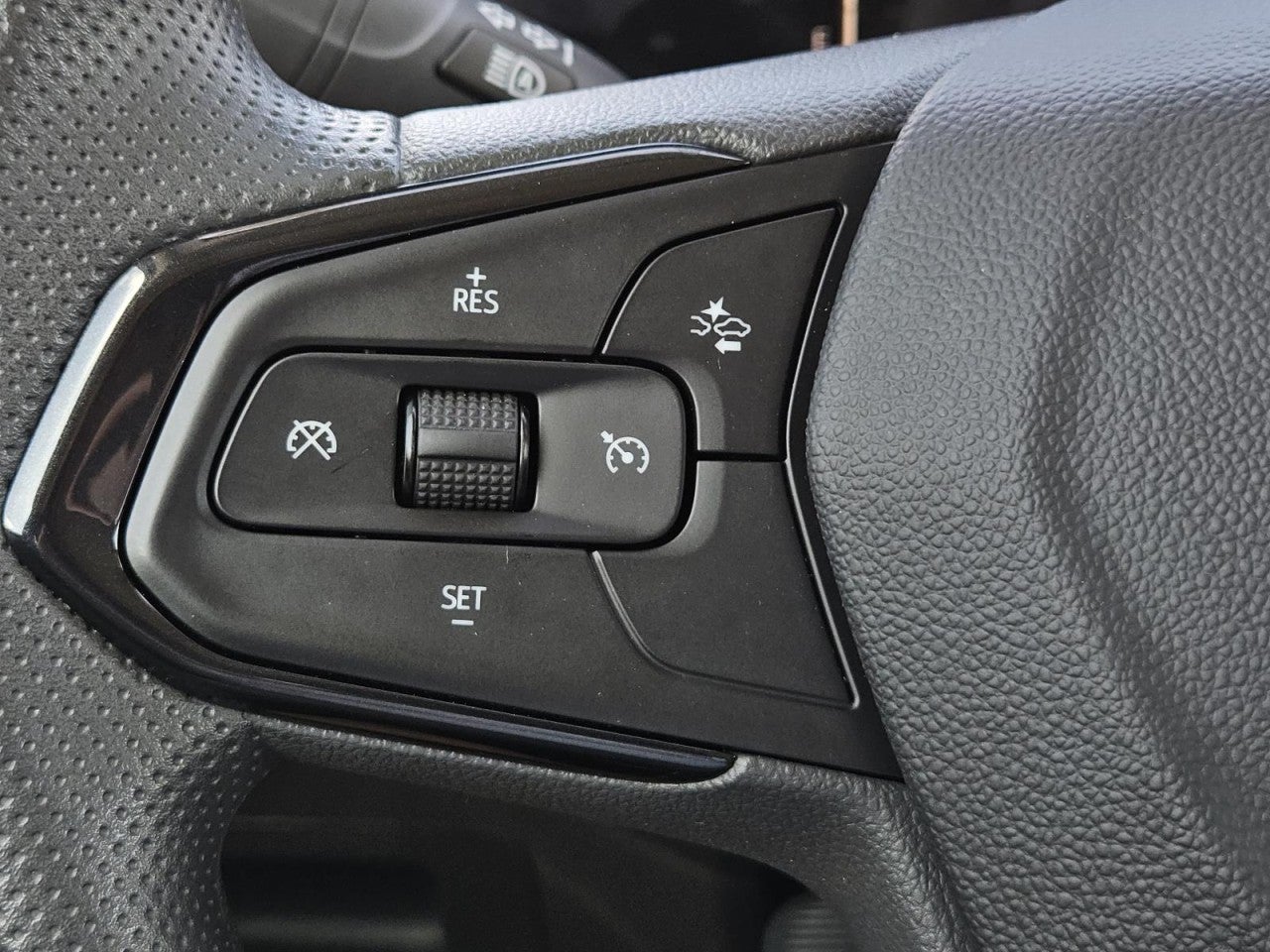 2025 Chevrolet Trailblazer LS
